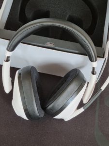 Fones de ouvido acústicos de circuito fechado Epos H3 – Eficiência sem frescuras