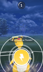 Pokémon Go - Visualização do modo Trainer Battles